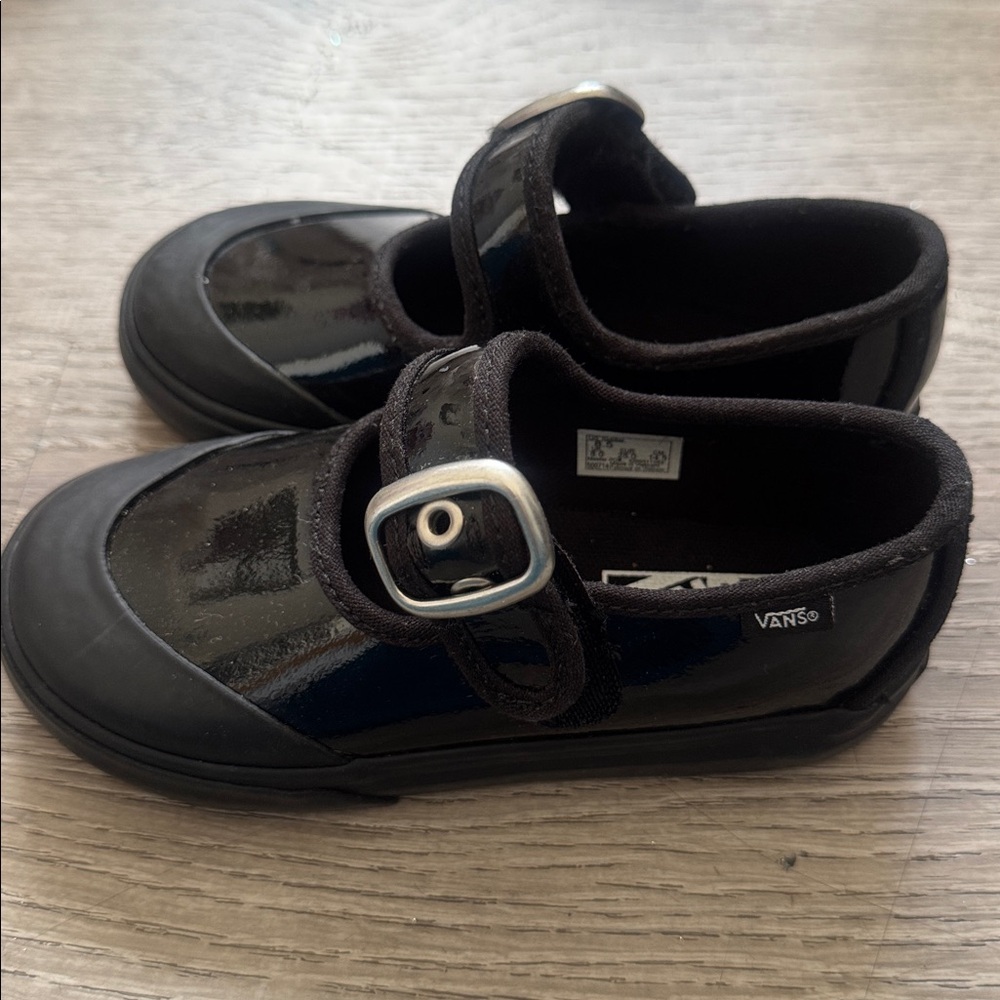 NWOT Vans Toddler Mary Jane Shoe